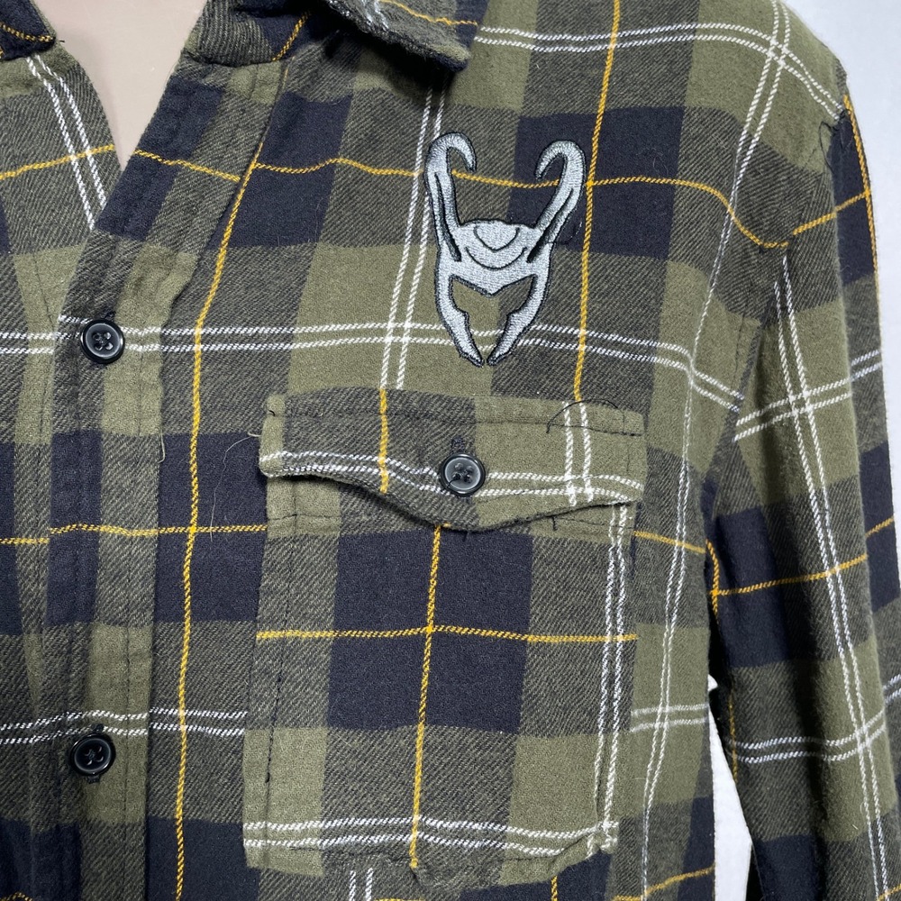 Her Universe x Marvel Loki Green Long Sleeve Plaid Flannel Shirt Women's MEDIUM - Picture 4 of 13